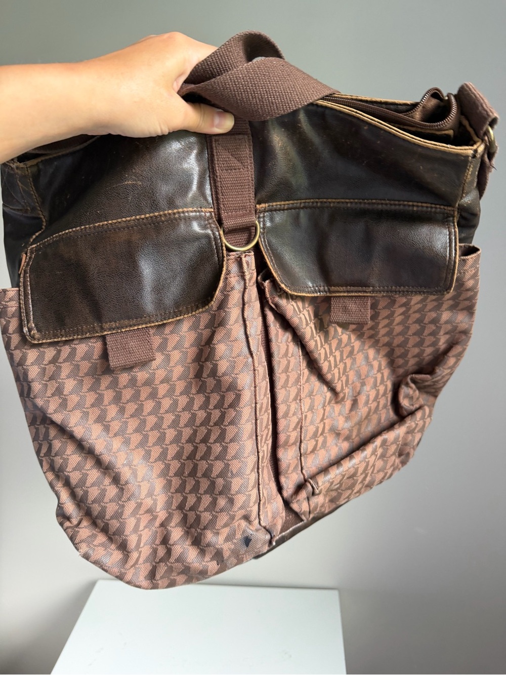 Vintage 2006 Paul Frank Julius Monogram Houndstooth Messenger Bag - AS-IS